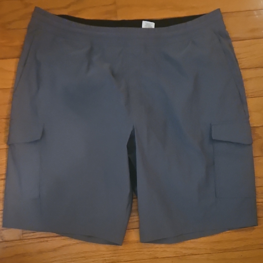 Mondetta Mens Charcoal Cargo Shorts